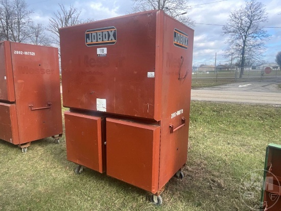 60”......X76”...... MOBILE STORAGE BOX