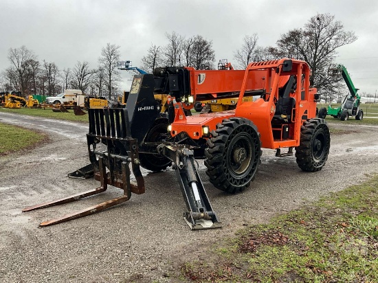 2015 JLG 10054 TELESCOPIC FORKLIFT SN: 0160072064