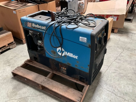 MILLER BOBCAT 225 225 AMP STATIONARY WELDER SN: LJ120317H