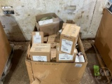 AGCO BOXES OF SPRAY PAINT