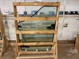 CHALLENGER MT700/MT800 LH DOOR GLASS