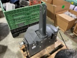 FENDT FRONT TRACTOR WEIGHT