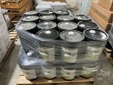 PALLET OF TRANSMISSION AND HYDRAULIC OIL