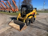 2015 CATERPILLAR 242D SKID STEER SN: AT0242DDEDZT01199