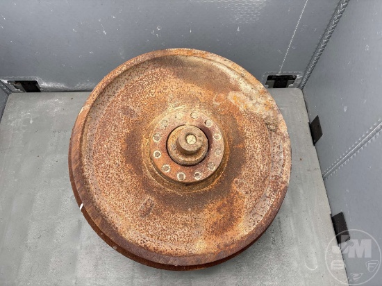CATERPILLAR D7 PART # 1920224 IDLER