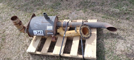 PALLET OF D6 DOZER PARTS
