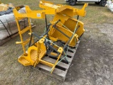 PLATFORM W/STEPS & HANDRAILS ,TO FIT 650K