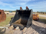 385C SN: 2601097 85IN BUCKET W/ TEETH FOR CAT 385C