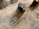 JD SN: 53123-16 18”...... TOOTH BUCKET