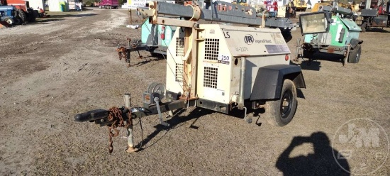 2012 DOOSAN LS-60HZ-T4F 4 BULB LIGHT TOWER SN: 432379UJVD92