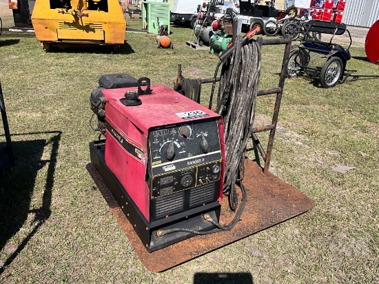 LINCOLN RANGER 8 225 AMP STATIONARY WELDER SN: 9974U1950415848