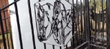 20' GATE TRI-HORSE HEAD