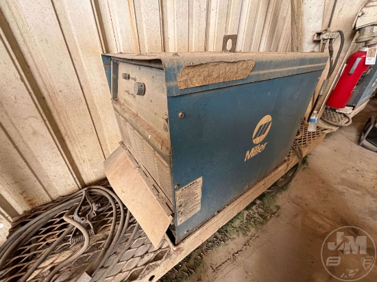 MILLER DIMENSION 652 STATIONARY WELDER