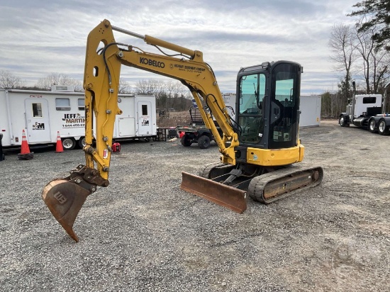KOBELCO SK35SR MINI EXCAVATOR SN: PX17-41850