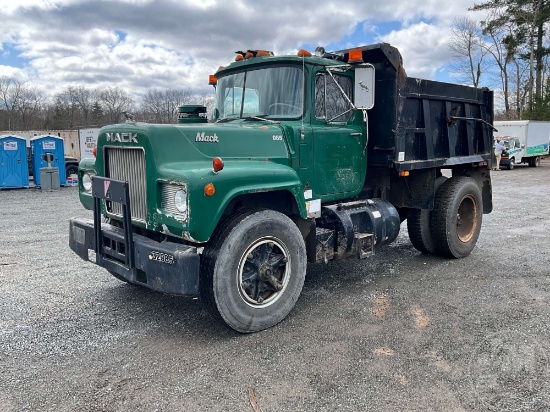 1985 MACK R685T SINGLE AXLE DUMP TRUCK VIN: 1M2N165Y9BA085093