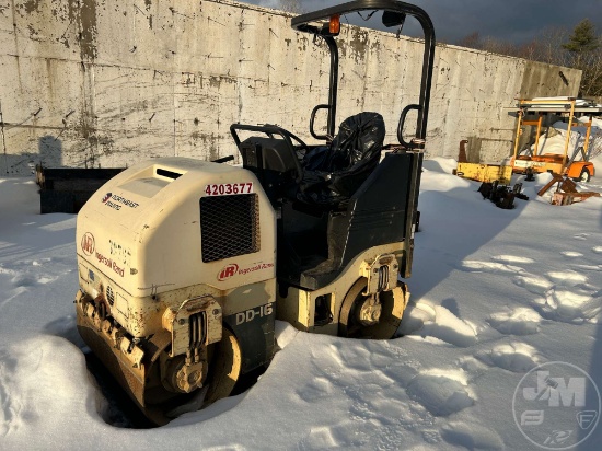 2003 INGERSOLL RAND DD16 TANDEM VIBRATORY ROLLER SN: 193503