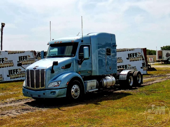 2019 PETERBILT 579 TANDEM AXLE TRUCK TRACTOR VIN: 1XPBDP9X7KD495619