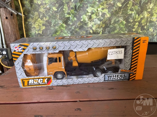 UNUSED 2025 SKLP MIXER TRUCK TOY, REMOTE CONTROL
