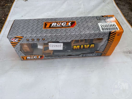 UNUSED 2025 SKLP CRANE TOY, REMOTE CONTROL