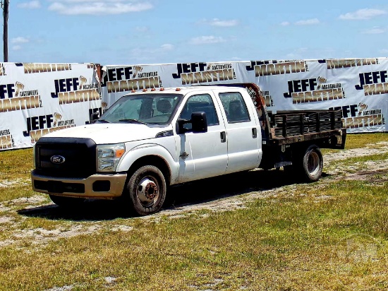 2014 FORD F350 XL SINGLE AXLE CREW CAB FLATBED TRUCK VIN: 1FD8W3GT6EEB52454