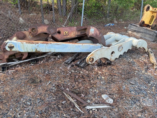 2010 CENTRAL FABRICATORS PC220-5 EXCAVATOR THUMB  SN: 134156