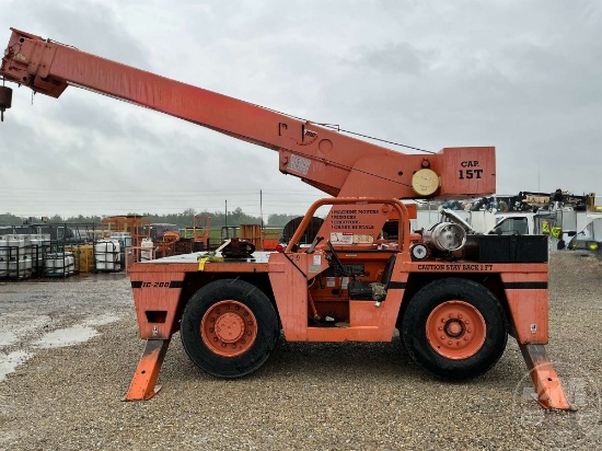 1993 BRODERSON IC-200-2B CARRY DECK CRANE SN: 38910