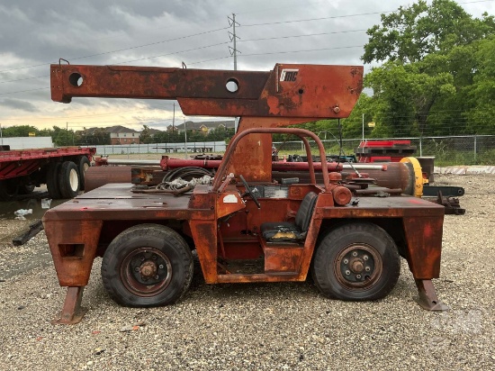 2006 BRODERSON IC70 CARRY DECK CRANE SN: 536B