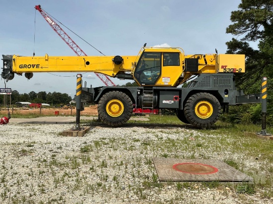 2016 GROVE RT530E-2 ROUGH TERRAIN CRANE SN: 235751