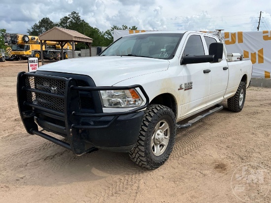 2018 RAM 3500 CREW CAB 4X4 PICKUP VIN: 3C63R3GL5JG200896