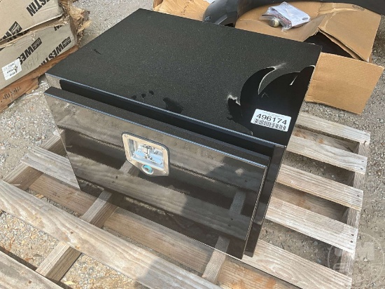 COMMERCIAL TRUCK STORAGE BOX