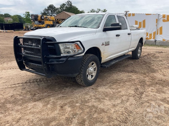 2017 RAM 3500HD CREW CAB 4X4 PICKUP VIN: 3C63R3GL8HG623448