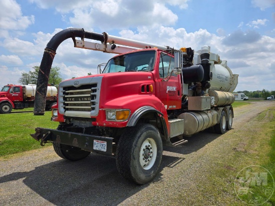 2007 STERLING TRUCK L9500 SERIES T/A VACUUM TRUCK VIN: 2FZHAZCV17AV66410