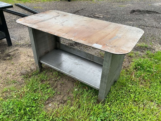 UNUSED KIT CONTAINER 30"X57" WELDING TABLE
