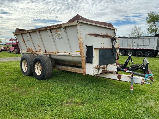KUHN KNIGHT 8132 PROTWIN SLINGER MANURE SLINGER