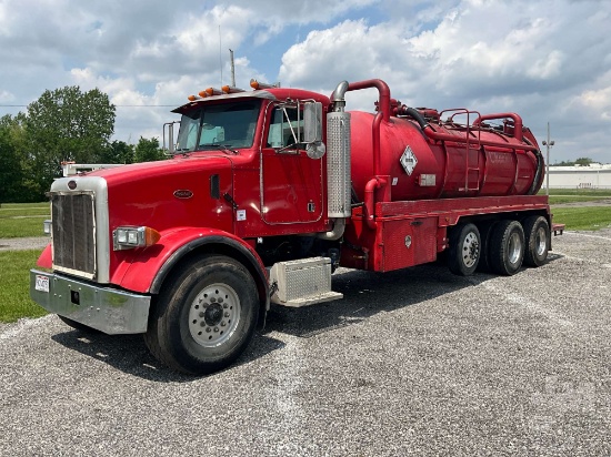 2004 PETERBILT 357 TRI/A PUMP TRUCK VIN: 1NPALUEX74N830369