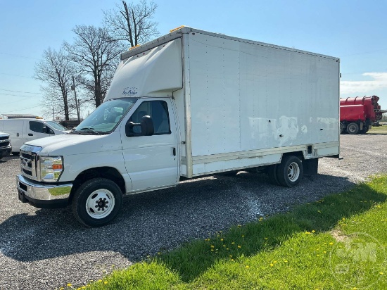 2016 FORD E-450 SINGLE LATERAL LAUNCH CAMERA TRUCK VIN: 1FDXE4FS3GDC15015