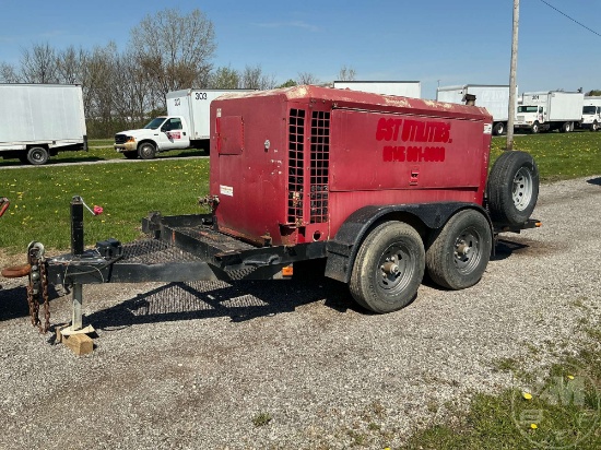 1999 I/R 375 PORTABLE AIR COMPRESSOR SN: 303037UFJ413