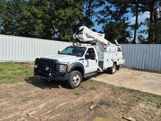 2016 FORD F-550 SUPER DUTY BUCKET TRUCK VIN: 1FDUF5GT0GED03950