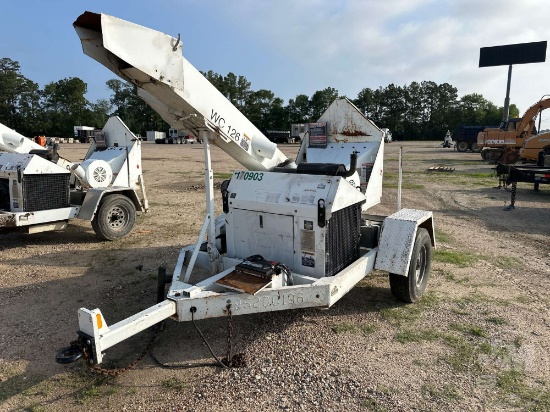 2009 ALTEC WC126  PORTABLE CHIPPER SN: 5WDS110119S200196