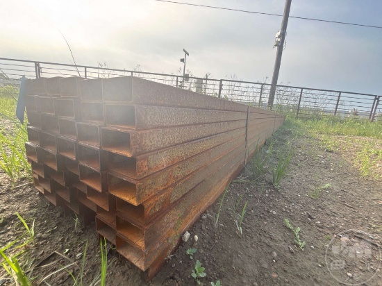 54PCS @20 FT 14 GAUGE 1 1/4 IN. X 2 1/2 IN. RECTANGULAR TUBING