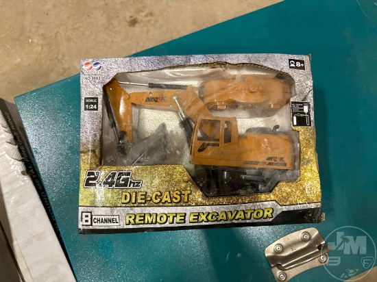 UNUSED 8-CHANNEL REMOTE CONTROL EXCAVATOR
