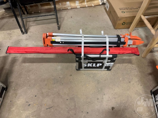 UNUSED SKLP SELF LEVELING ROTARY LASER LEVEL
