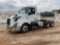 2015 VOLVO TRUCK VNL TANDEM AXLE DAY CAB TRUCK TRACTOR VIN: 4V4NC9EGXFN911492