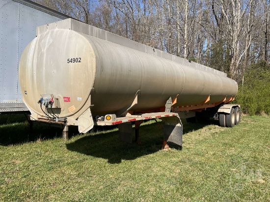 1976 FRUEHAUF T/A SINGLE BARREL TRAILER