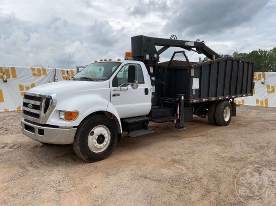 2005 FORD F-750 SINGLE AXLE DEBRIS SELF LOADER VIN: 3FRXF75S85V175453