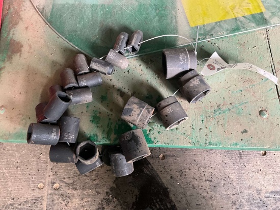 9M TO 30M SOCKETS