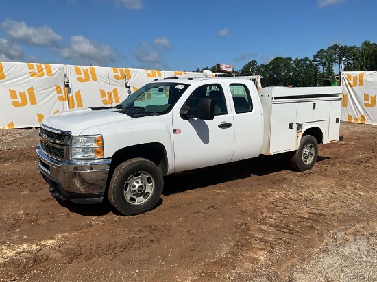 2013 CHEVROLET SILVERADO S/A UTILITY TRUCK VIN: 1GB2KVCG8DZ265229