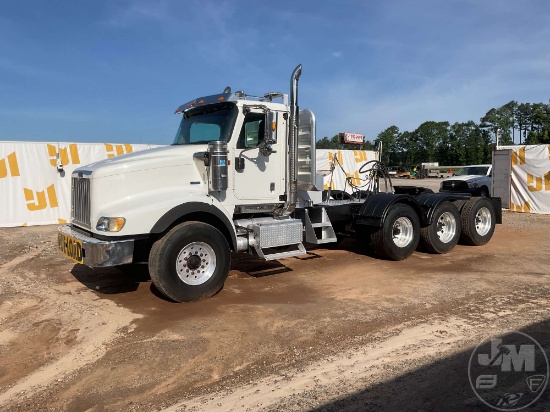 2013 INTERNATIONAL DF697 TRI AXLE DAY CAB TRUCK TRACTOR VIN: 1HTXYSJT2DJ152280