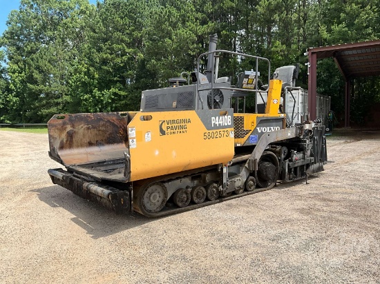 2020 VOLVO P4410B CRAWLER ASPHALT PAVER SN: VCEP441BP0S378558