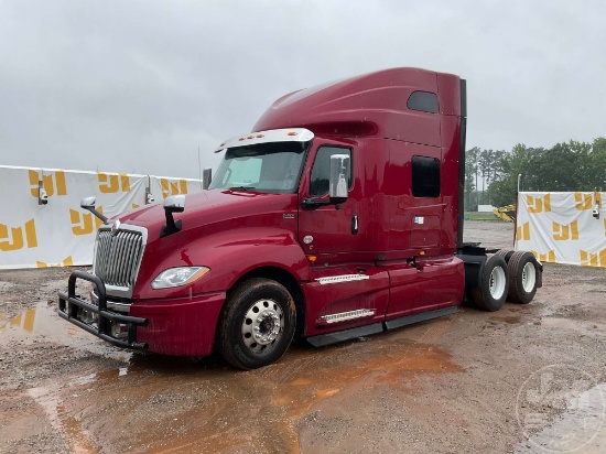 2018 INTERNATIONAL LT625 TANDEM AXLE TRUCK TRACTOR VIN: 3HSDZAPR0JN753125